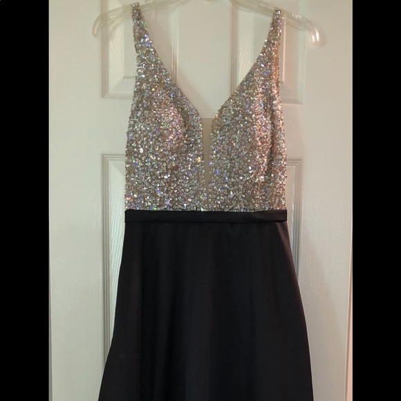 Black prom dress with sequin top - Picture 2 of 2